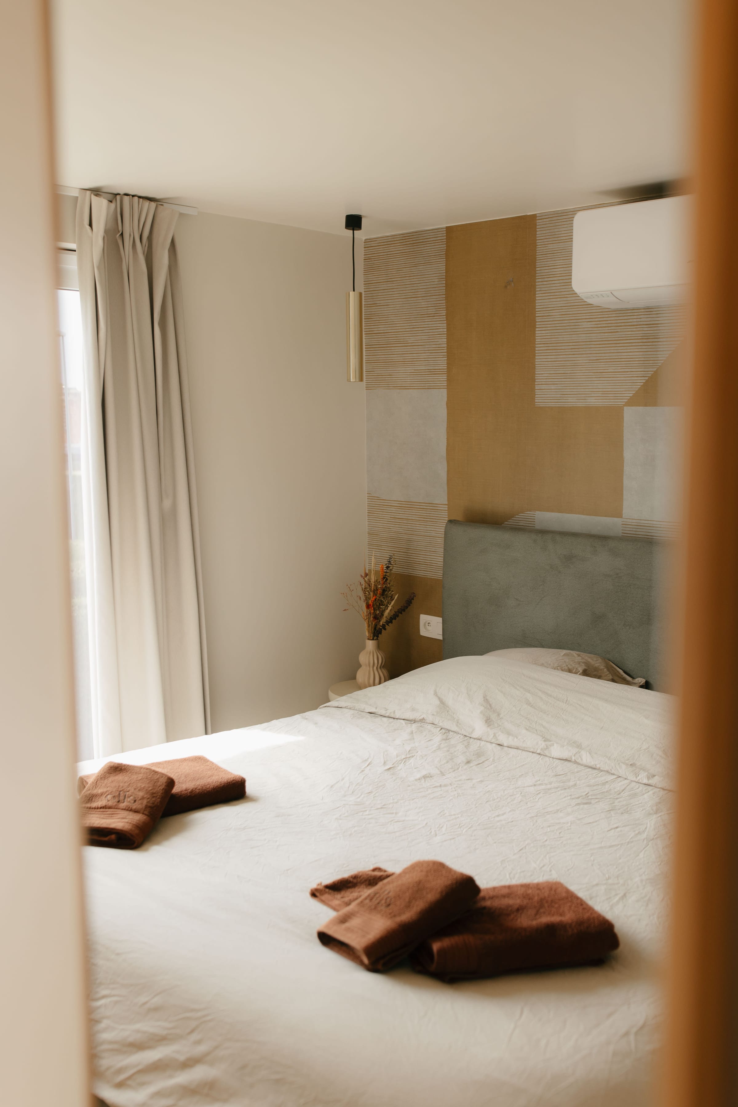 Master slaapkamer met eigen ensuite badkamer in Westende 53